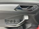 فولكس واجن T ROC LIFE with Camera 1.4L | LED Headlights & Smart Park Assist | GCC Specs