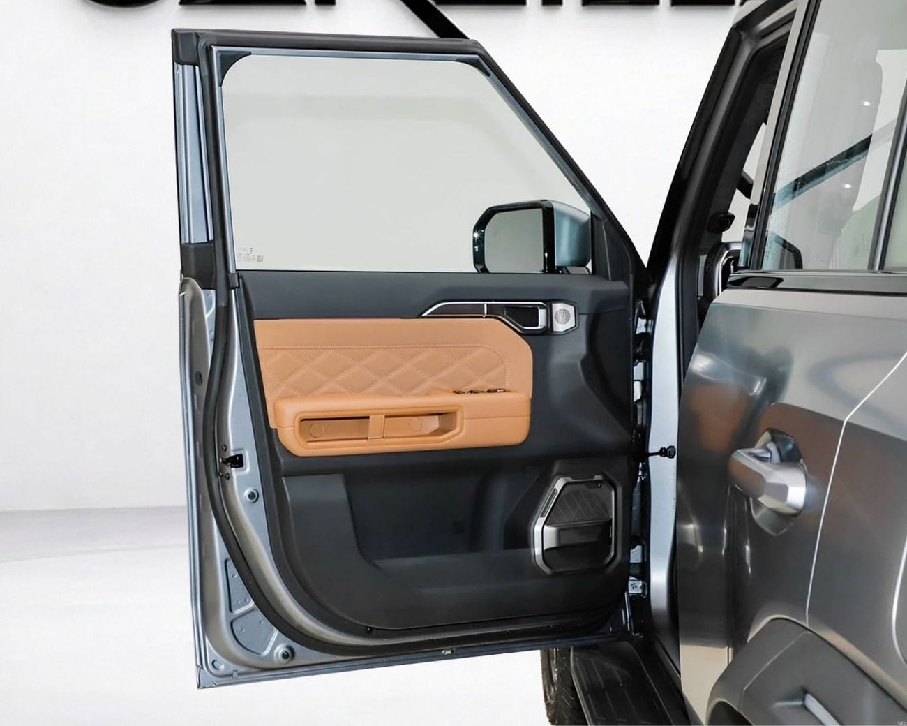 Jetour T2 LUXURY PLUS l XWD | Export Only | Brand New | AED 101,999