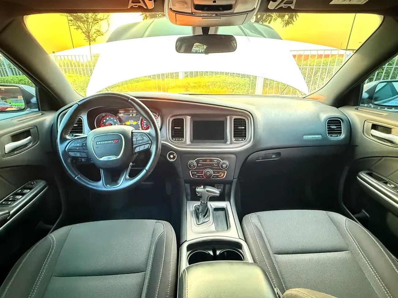 Dodge Charger SXT GCC! Perfect condition! Recently serviced!