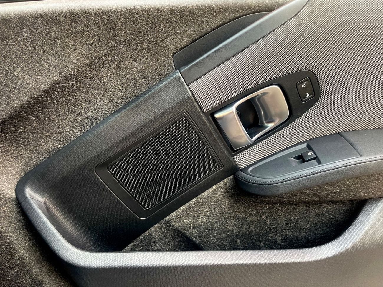 BMW i3 STANDARD | American Specification | Phev