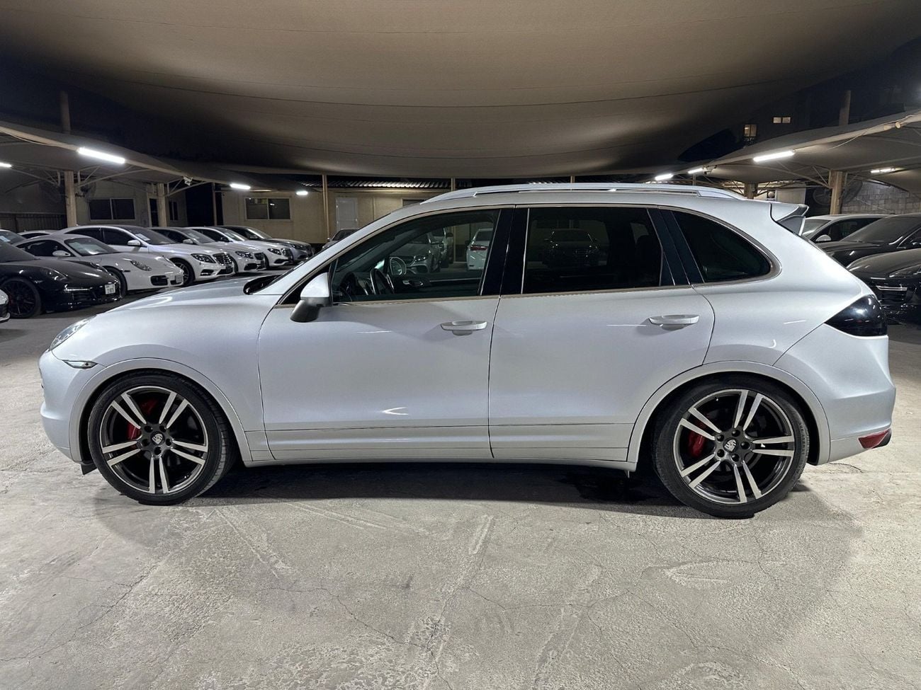 Porsche Cayenne S | SERVICE HISTORY | SUNROOF | 21-INCH ALLOY RIMS