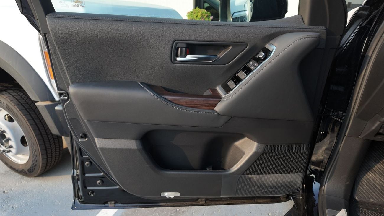 Toyota Land Cruiser GXR 3.3L DIESEL 2026