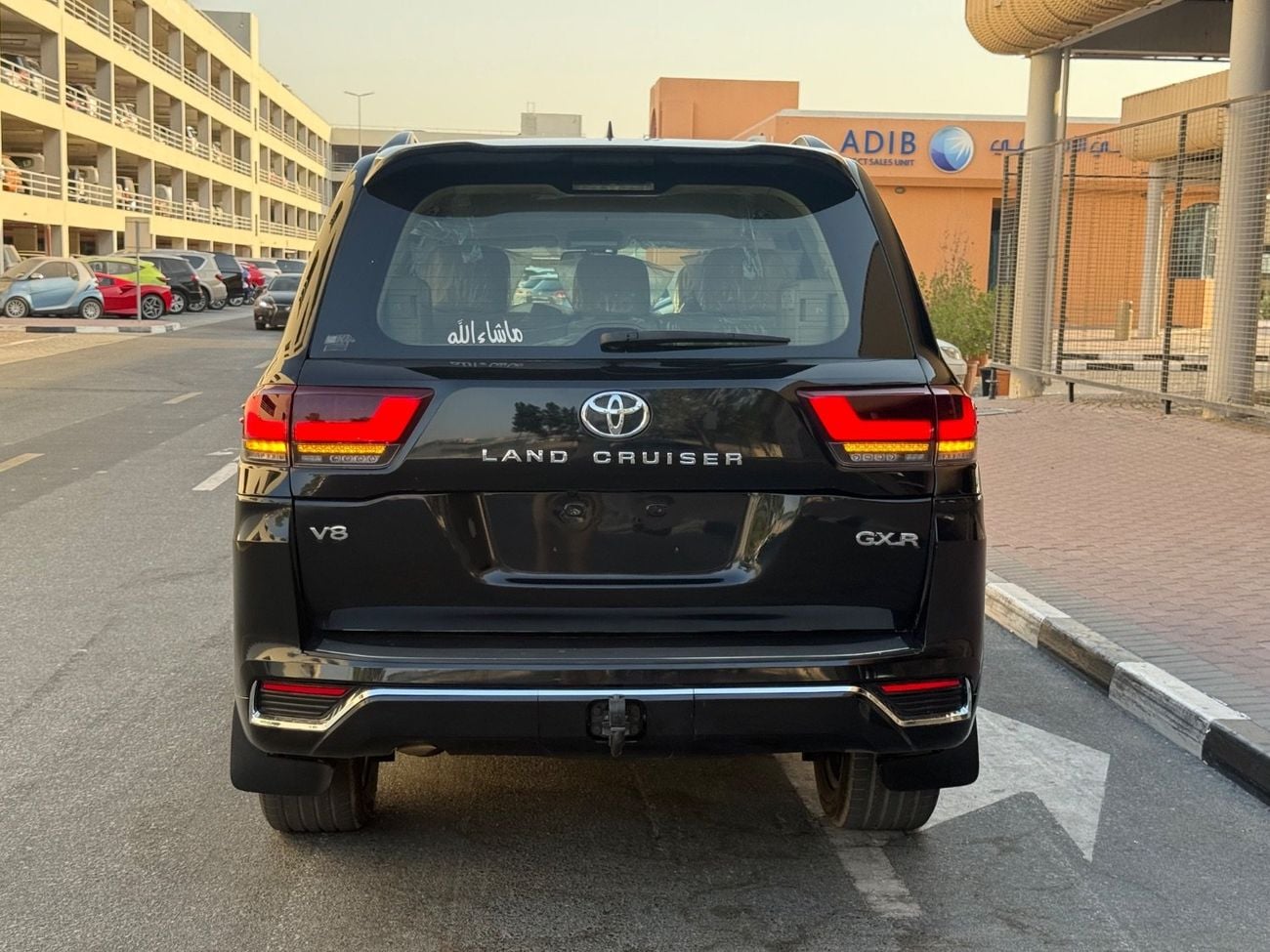 Toyota Land Cruiser GXR 2018 V8/4.6 SHAPE CHANGED NEW KIT 2026