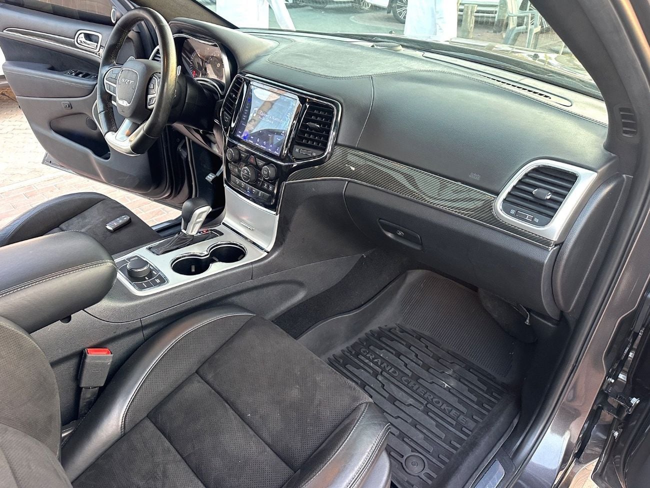 Jeep Grand Cherokee SRT