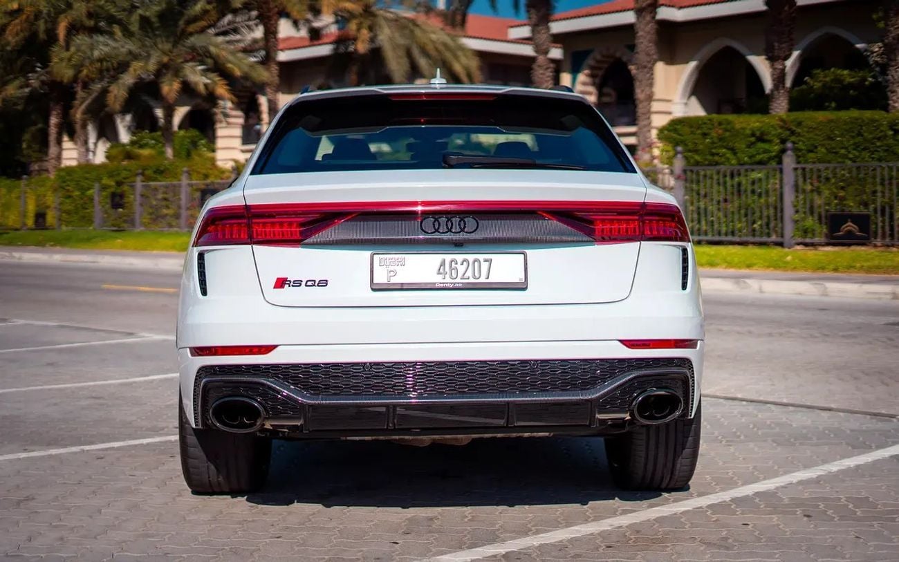 Audi RSQ8 STANDARD EU Spec