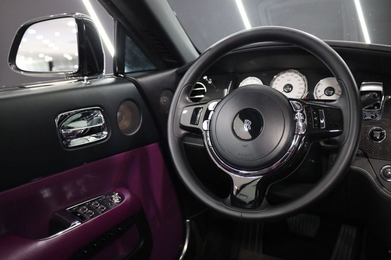 Rolls Royce Wraith Black Badge, Starlight Healiner, Two-Tone Interior, GCC Specs!!