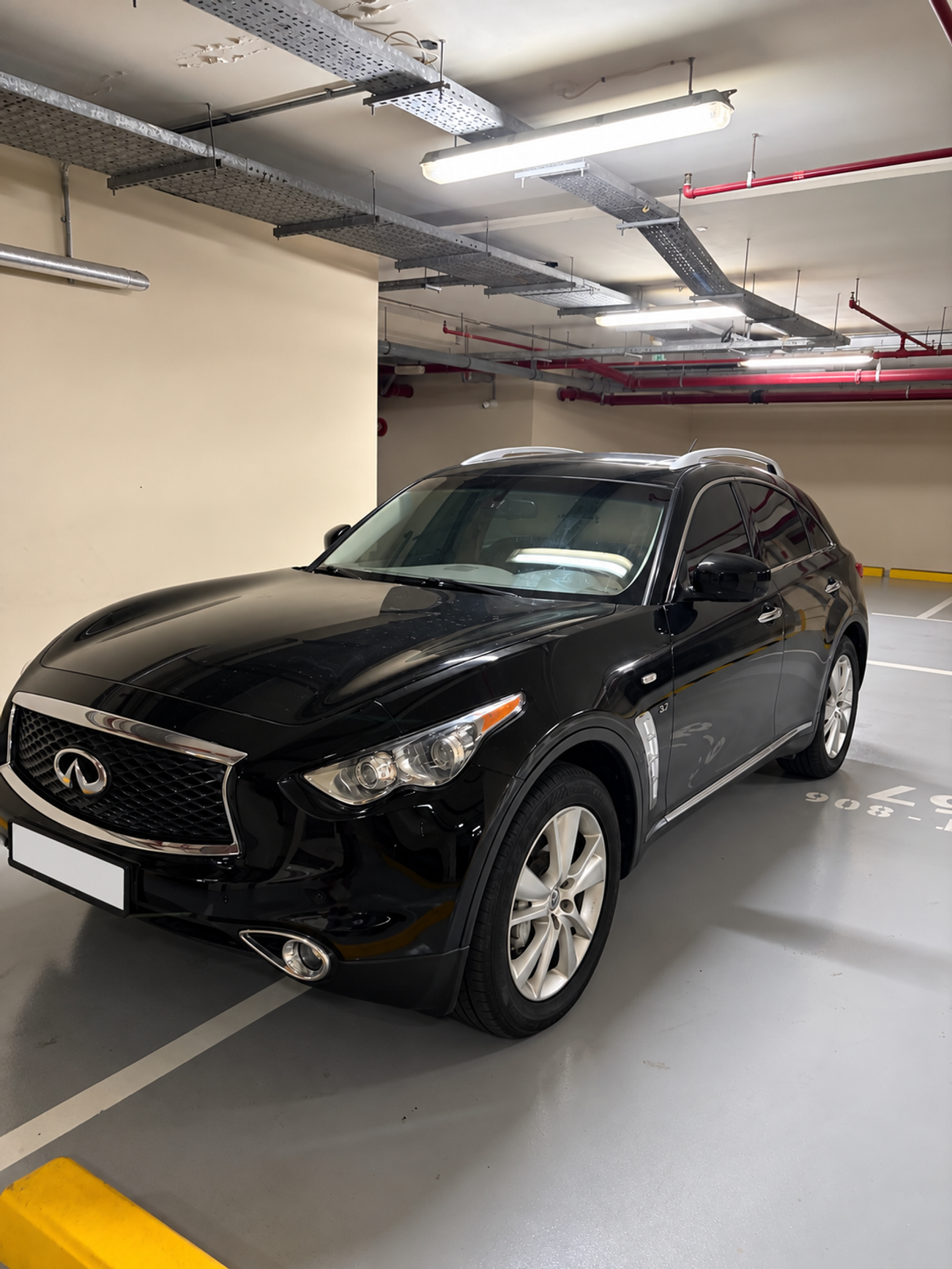 Infiniti QX70