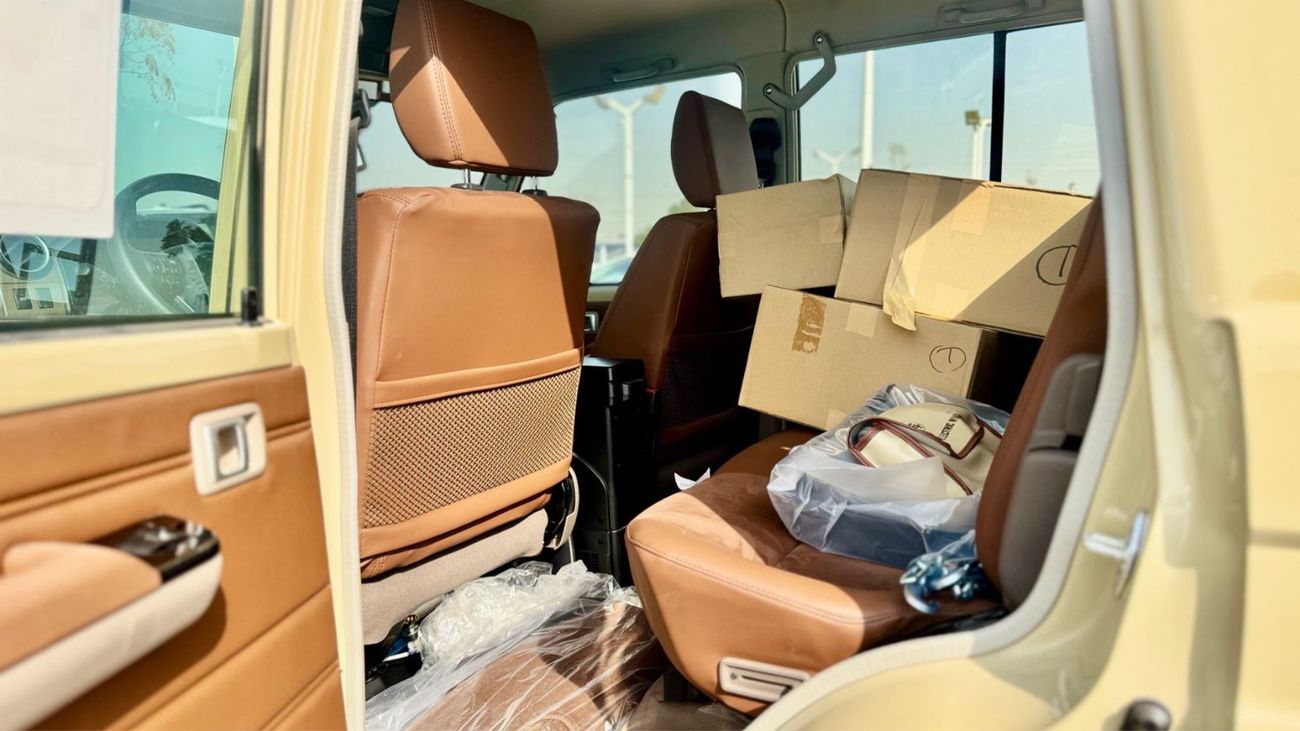 Toyota Land Cruiser 70 LC79 LX 2.8 DIESEL AT 4WD WINCH DIFFLOCK COOLBOX LEATHER SEATS 2026