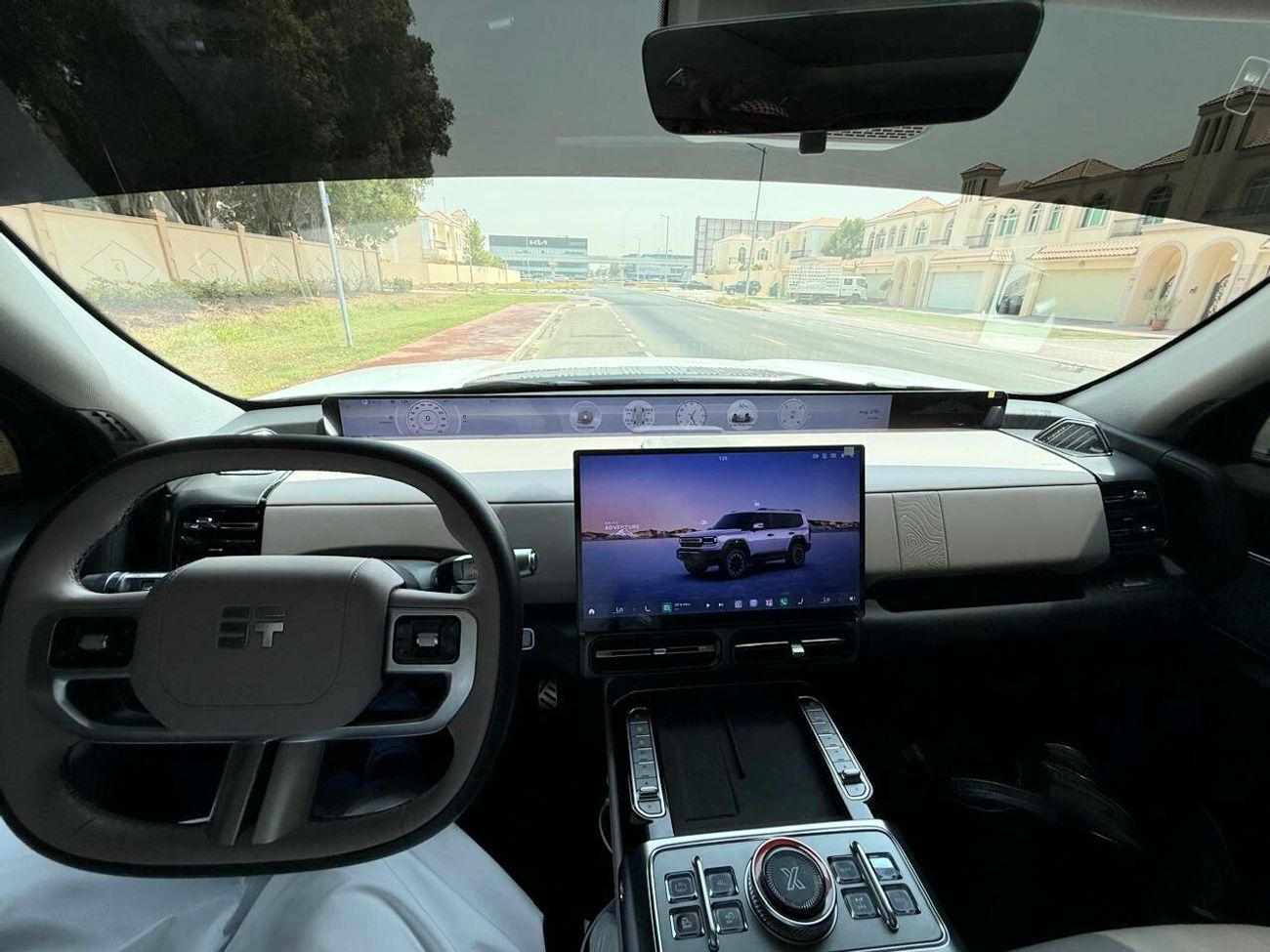 جيتور G700 LUXURY White Ivory