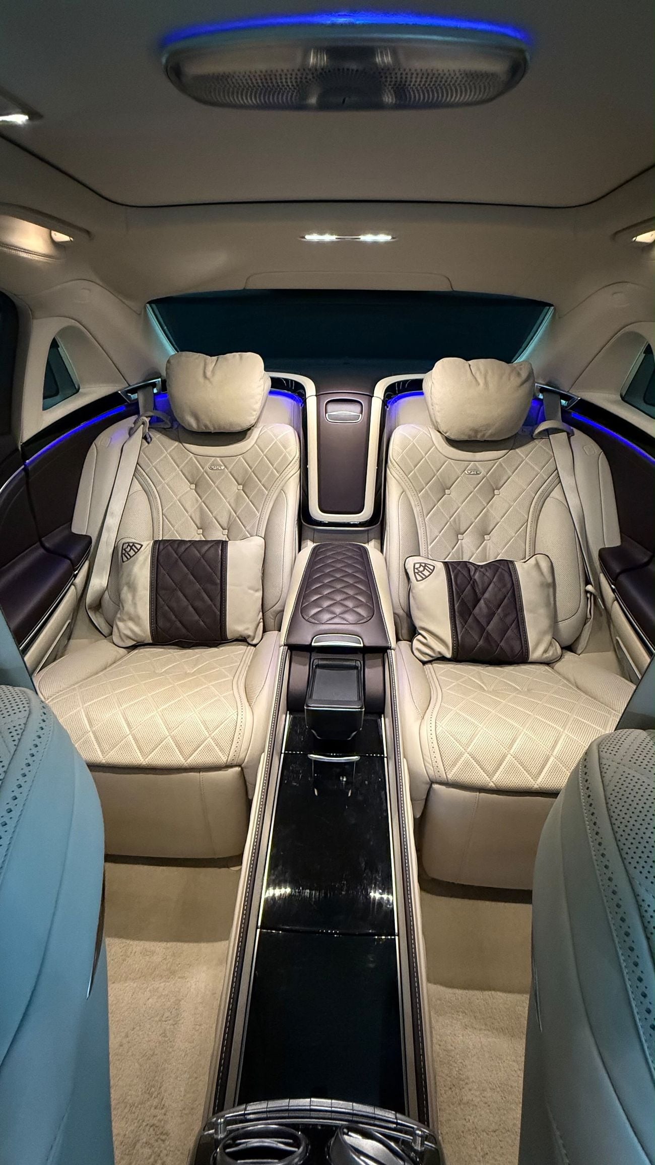 مرسيدس مايباخ S650 مايباخ Mercedes-Maybach S 650 | Fully Loaded | One Owner | Gargash Service History