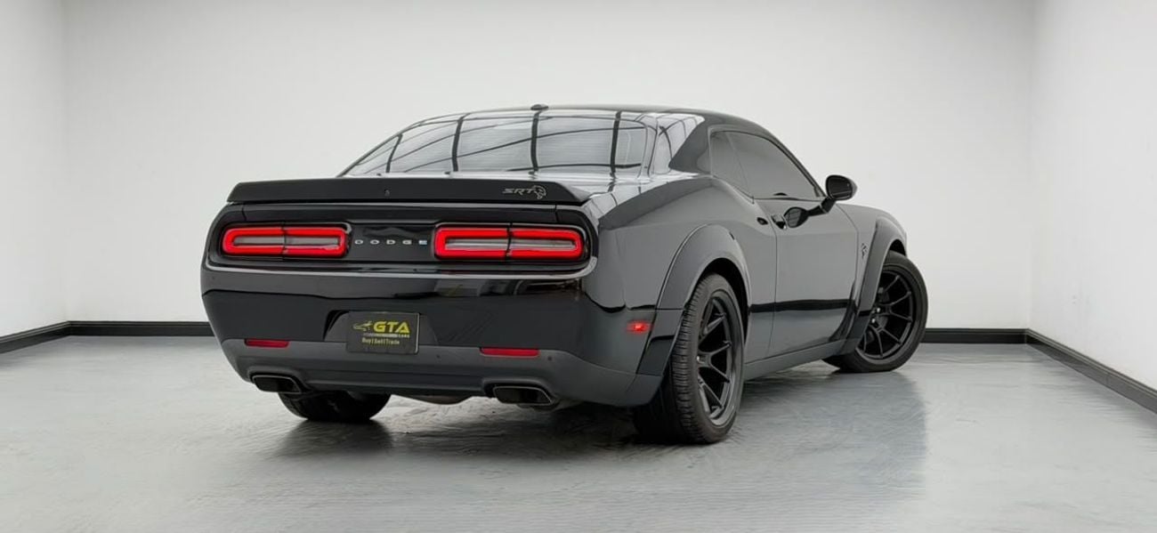 Dodge Challenger SRT HELLCAT REDEYE WIDEBODY