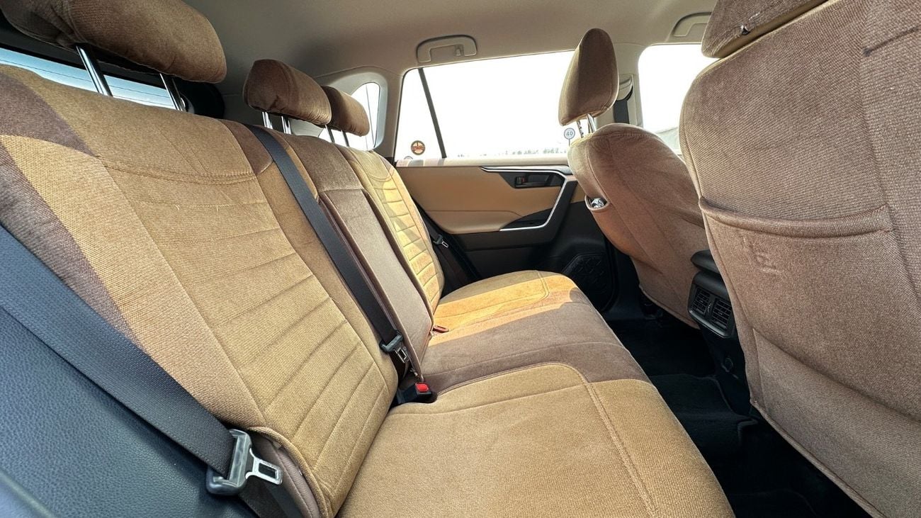 Toyota RAV4 EX