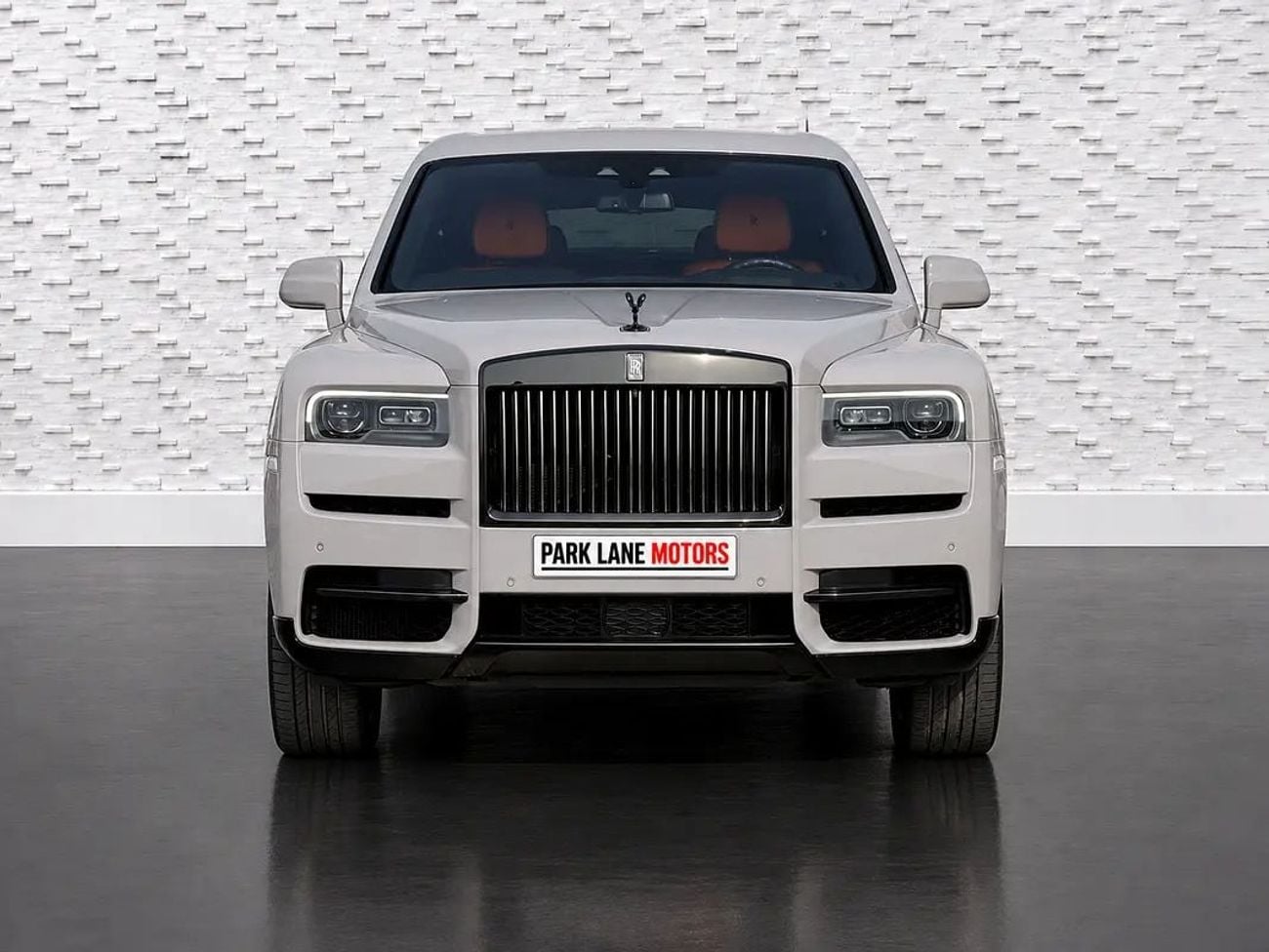 Rolls Royce Cullinan BLACK BADGE