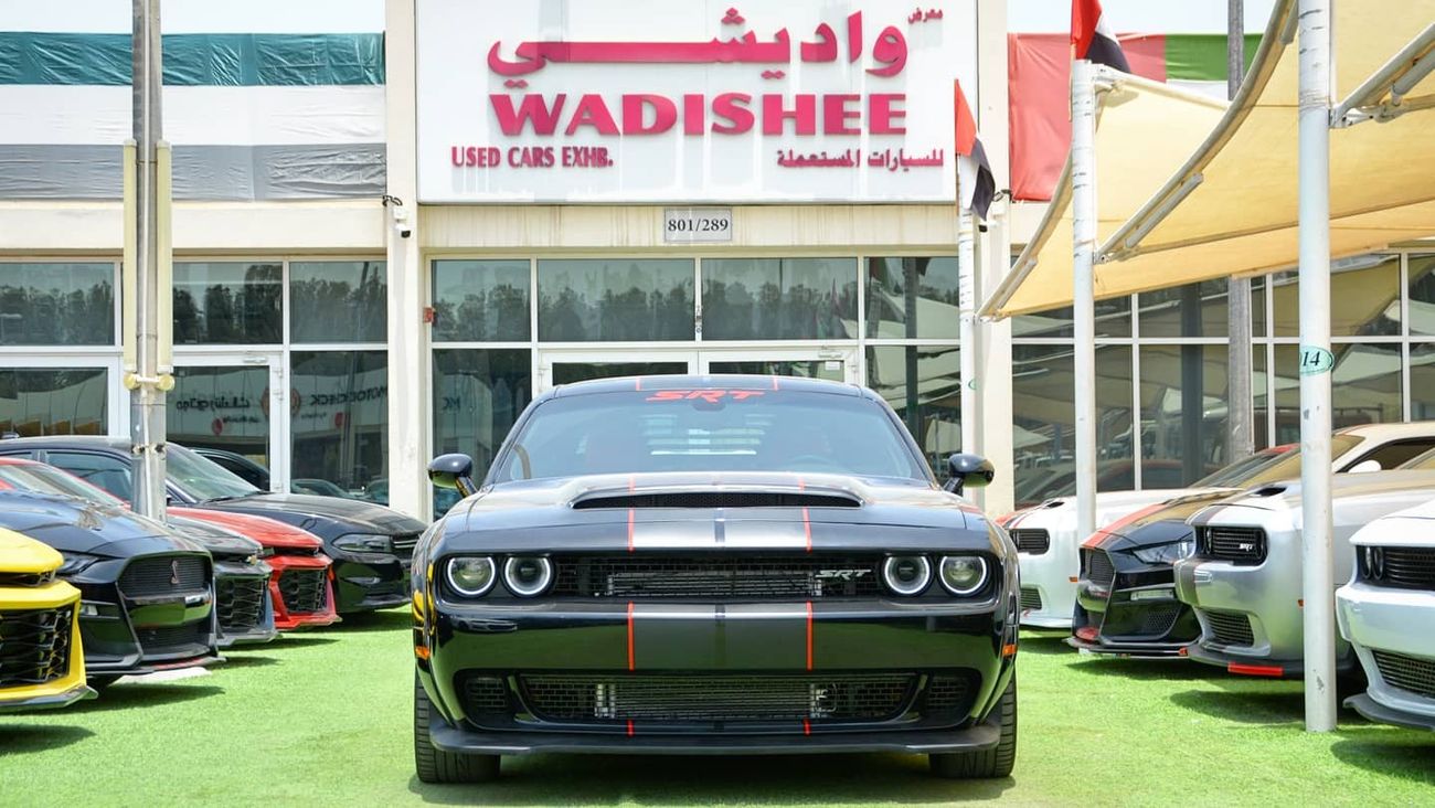 Dodge Challenger SOLD!!!!!!Challenger R/T Hemi V8 5.7L 2019/ Leather Interior/ SRT Body Kit/Very Good Condition