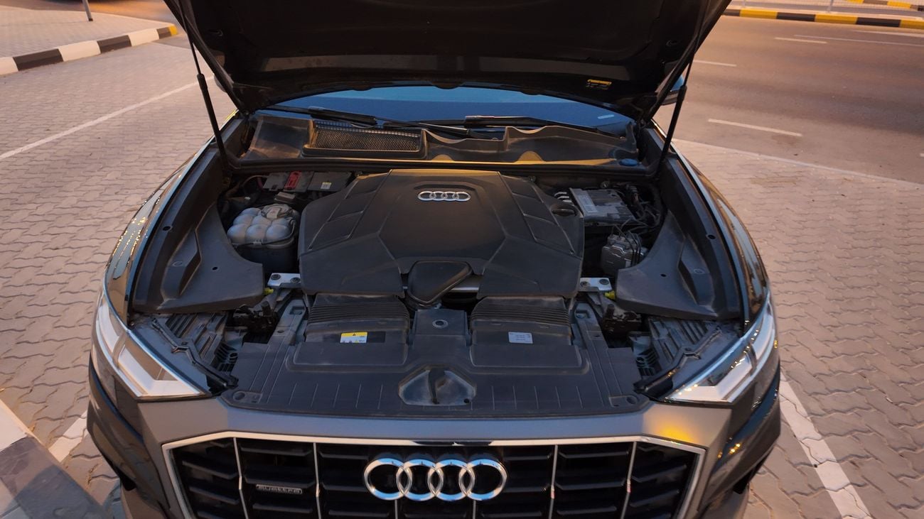 Audi Q8 55 TFSI S-LINE LUXURY