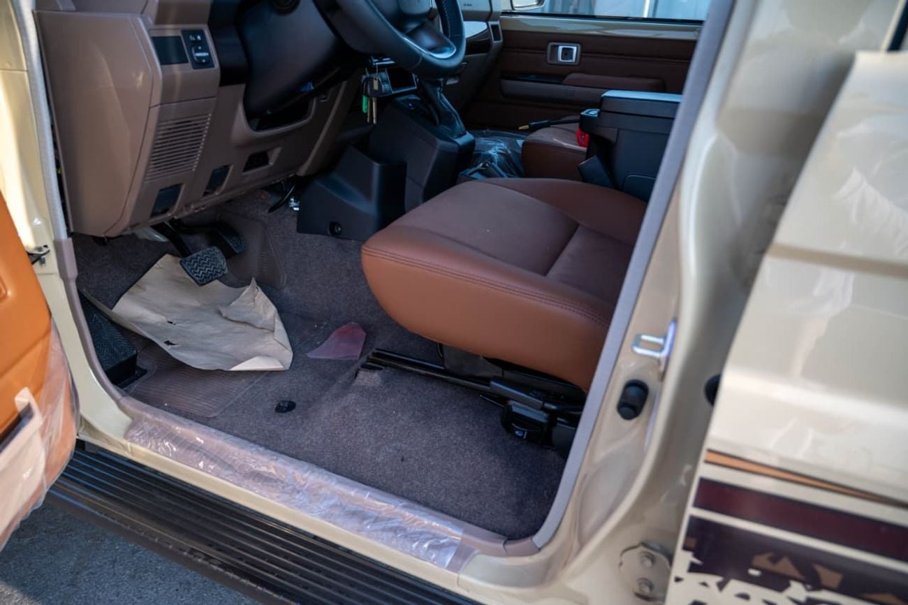 تويوتا لاند كروزر 70 LC 76 4.0L Z1 AUTOMATIC 2026 MODEL GCC