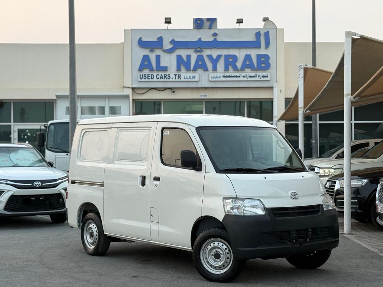 تويوتا لايت آيس ستاندارد