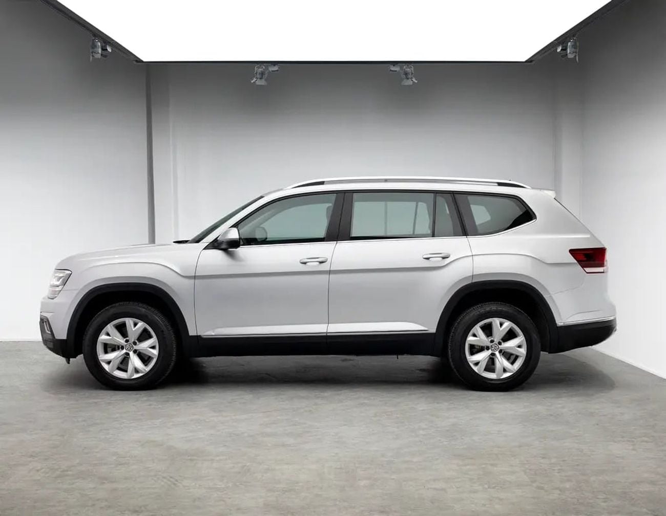 Volkswagen Teramont SE 0% Down Payment Available • Full Service History • GCC