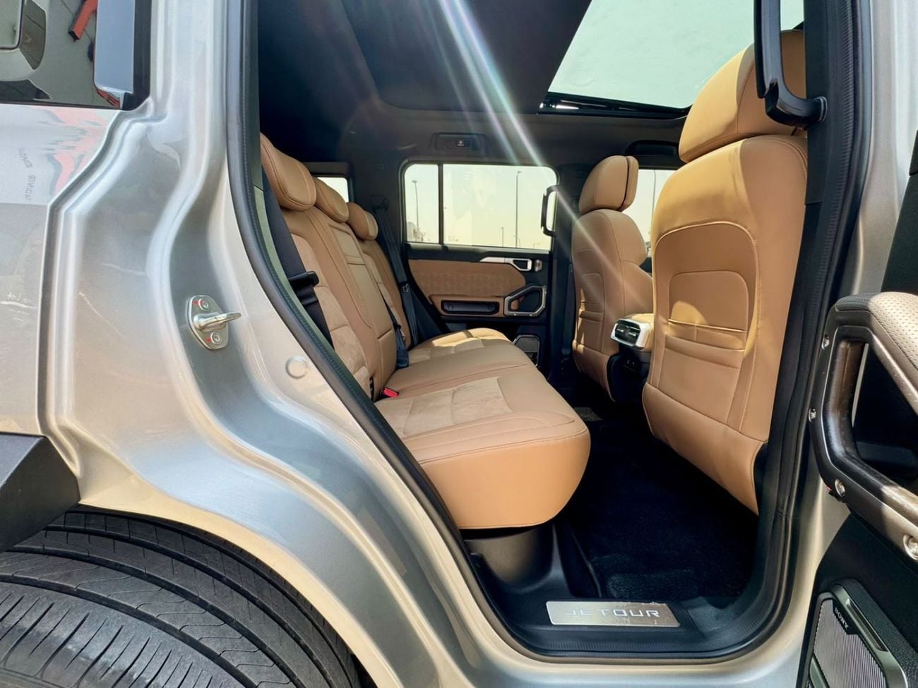 Jetour T2 LUX 1630- AED MONTHLY- GCC l WARRANTY l 2.0L TURBO