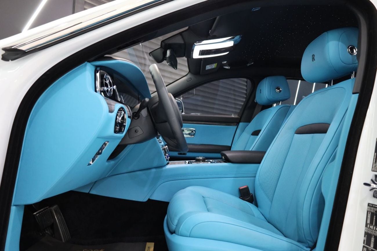 Rolls Royce Ghost STANDARD Rear Screens, Bespoke Audio, Illuminated Fascia, Dealer Warr + Serv!!