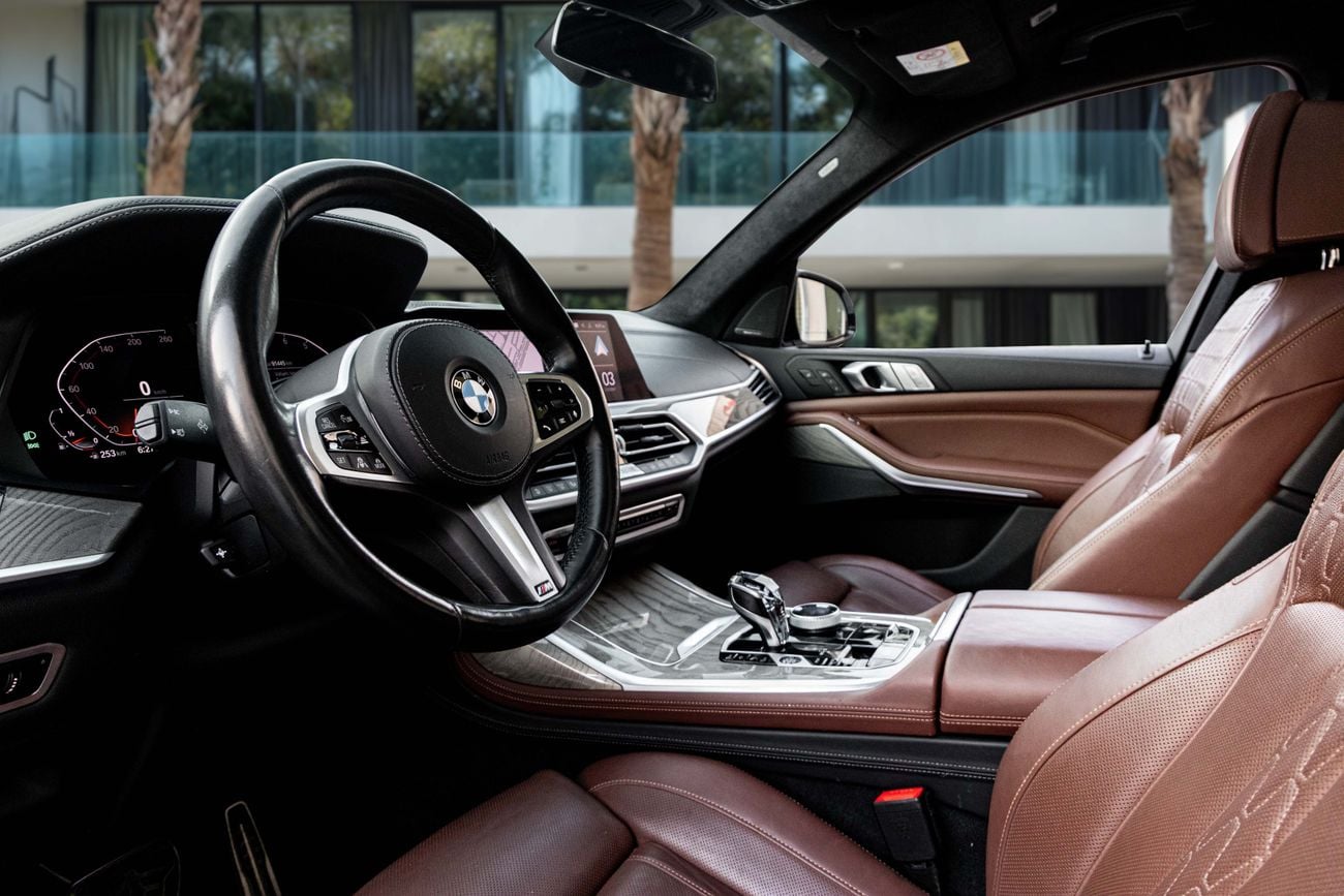 بي أم دبليو X5 xDrive40i M Sport X7 xDrive 40i M Sport | 3,388 P.M | 0% Downpayment | BMW MAINTAINED