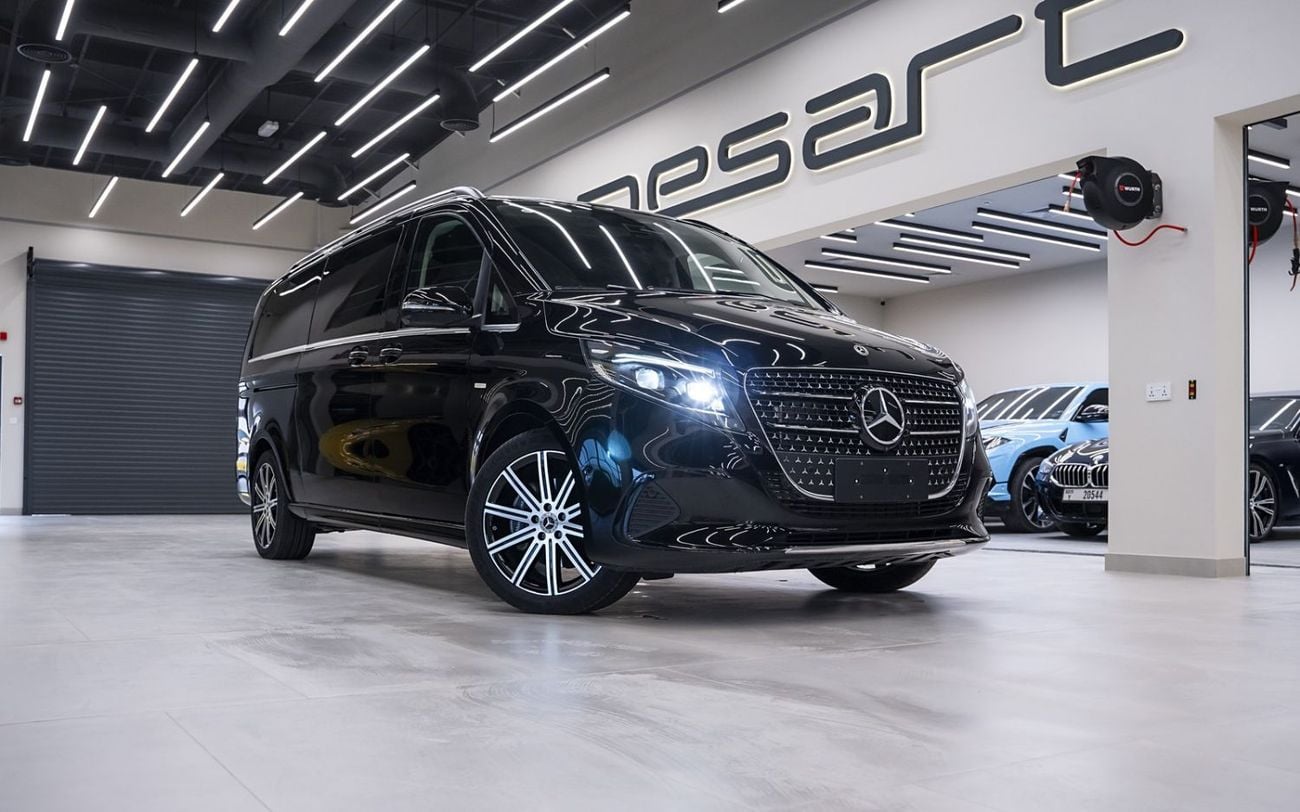 Mercedes Benz V300 V Mercedes-Benz V-Class 2024 Imported