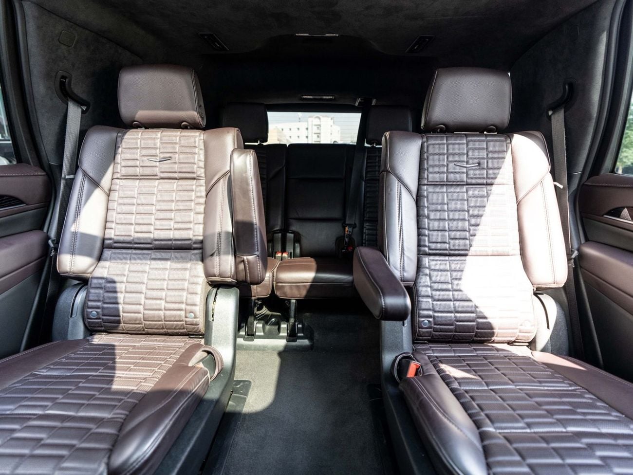 كاديلاك إسكالاد V SERIES Cadillac Escalade 2023 مواصفات خليجية