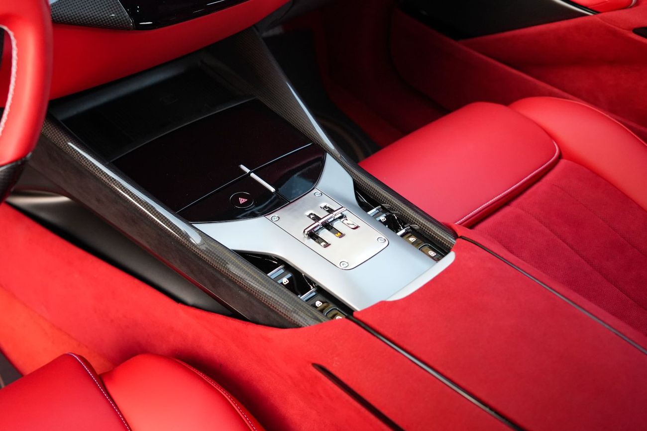Ferrari Purosangue STANDARD