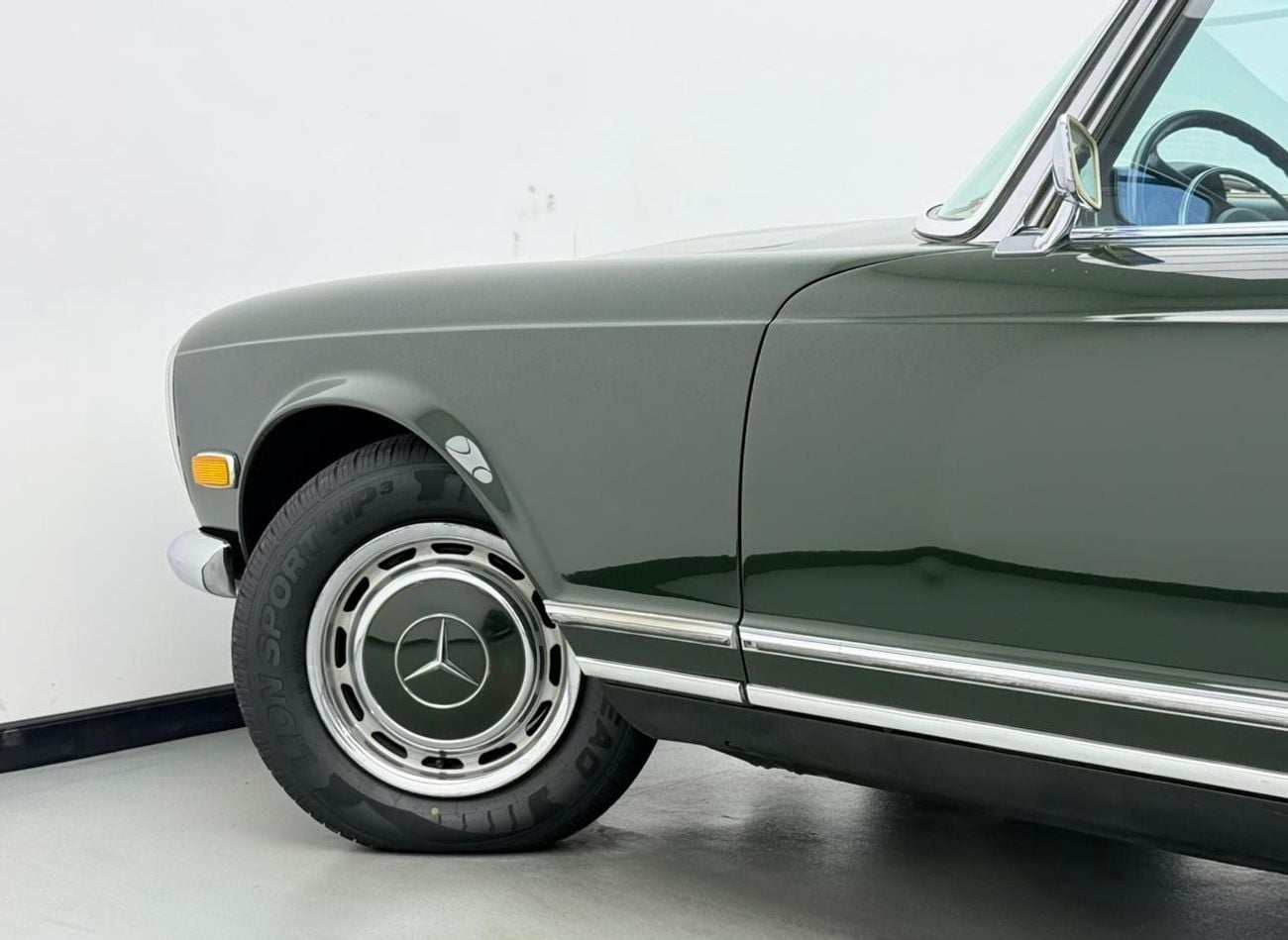 Mercedes Benz SL280 1970 Mercedes-Benz 280 SL Pagoda, Excellent Classic Condition, European Specifications