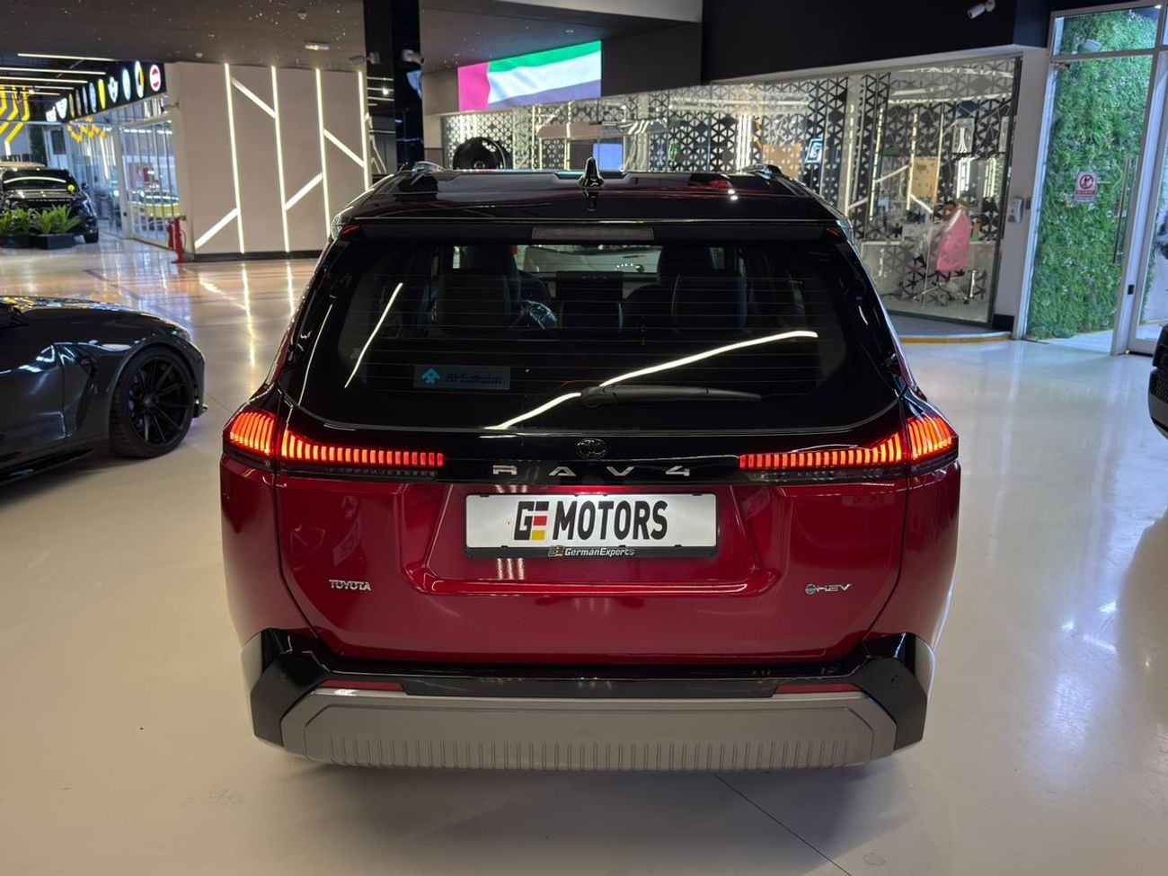تويوتا راف ٤ VXR HEV 2,800 MP | 2026 RAV4 VXR | GCC | Dealer Warranty | Brand New
