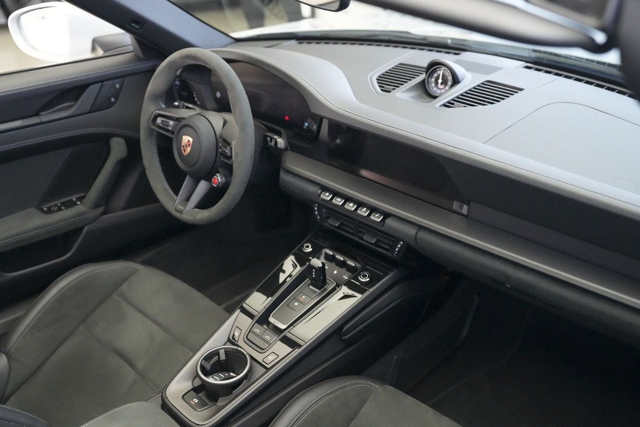 Porsche 911 TARGA 4GTS