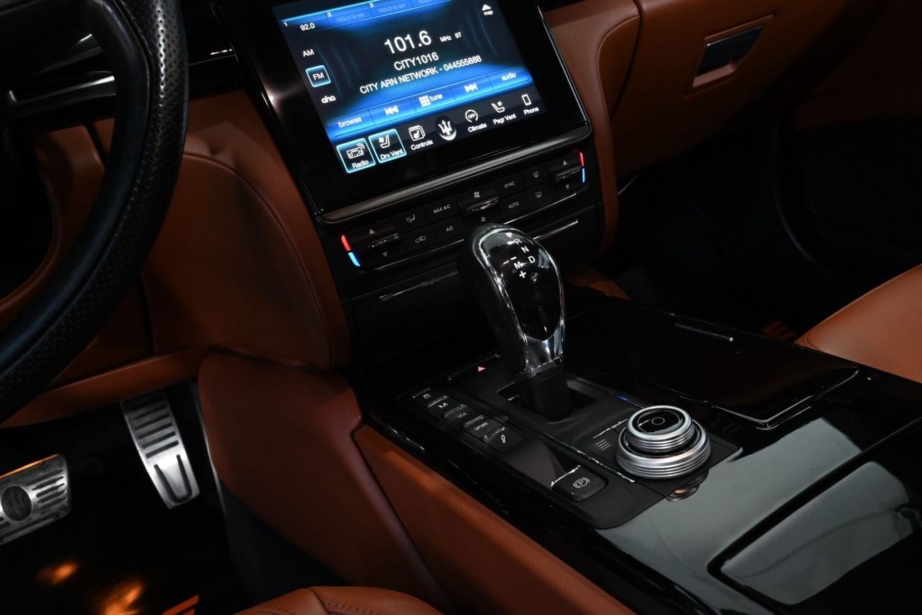 مازيراتي كواتروبورتي GTS 2017 Maserati Quattroporte GTS, Full Service History, Excellent Condition, GCC