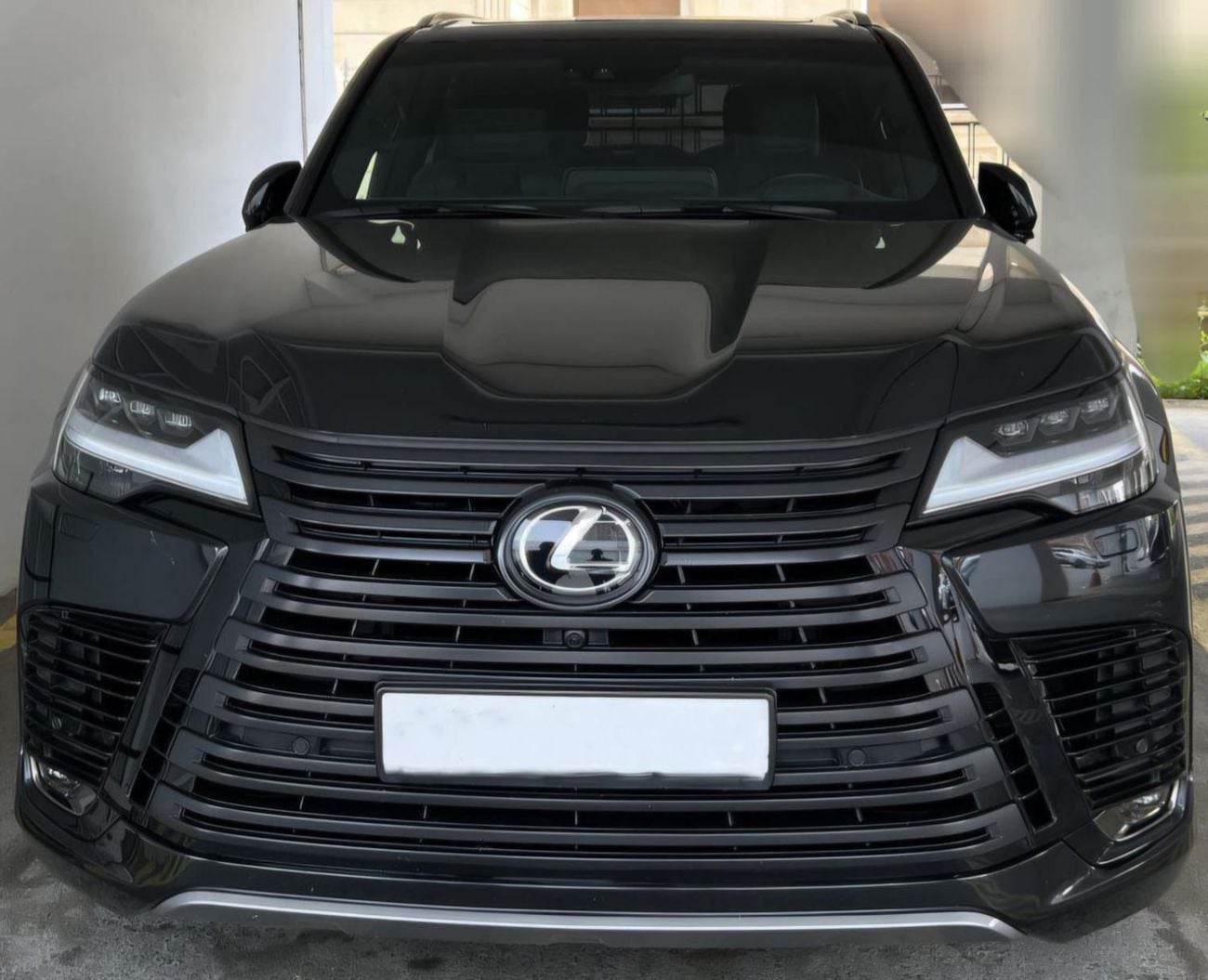 لكزس LX 600 VIP LX600 VIP 4-Seater Euro Spec