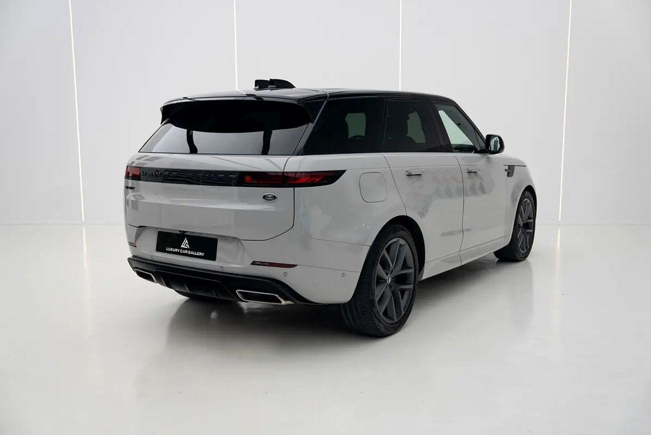 Land Rover Range Rover Sport HSE DYNAMIC P440e Plug-In Hybrid | 19,000 KM | Black Contrast Roof