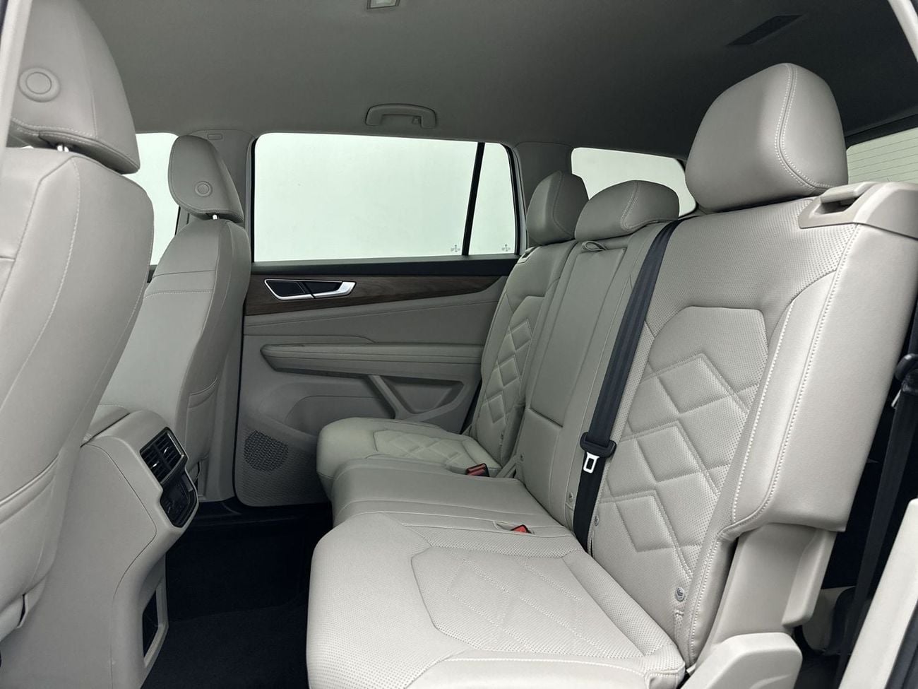Volkswagen Teramont COMFORTLINE Teramont Trendline 2.0L | 7 Seats | Remote Start | Keyless Access | Front Assist
