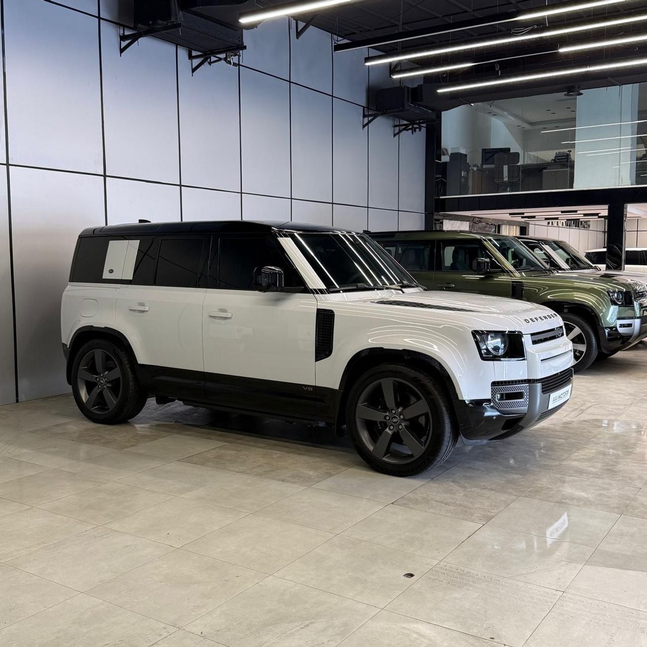 Land Rover Defender 110 525 EDITION