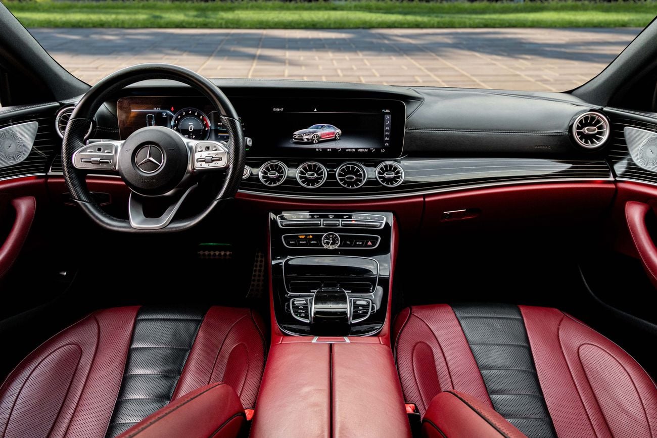 مرسيدس بنز CLS 350 CLS 350 AMG | 2,448 P.M | 0% Downpayment | GARGASH WARRANTY!!
