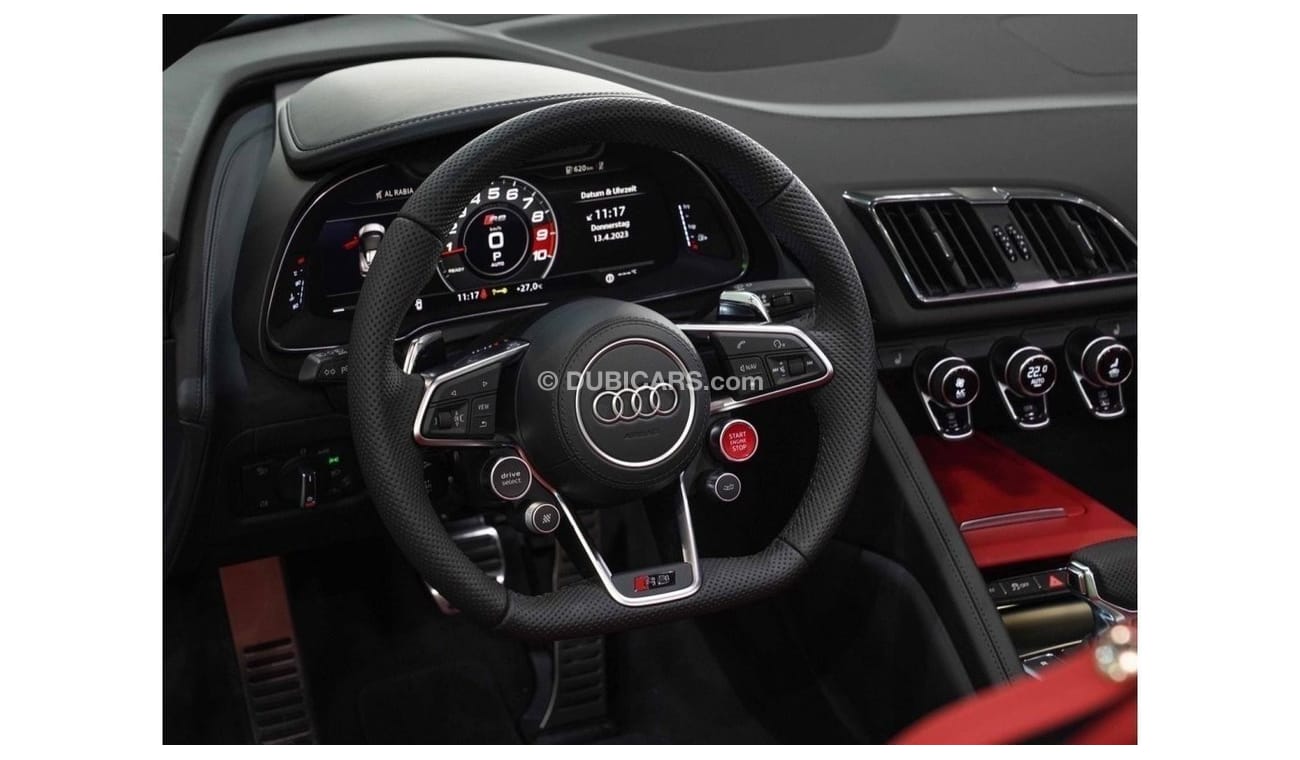 أودي R8 2023 - BRAND NEW R8 - 3 YEARS WARRANTY - SPECIAL COLOR - SIDE BLADES - FINE NAPPA - DIAMOND SEATS