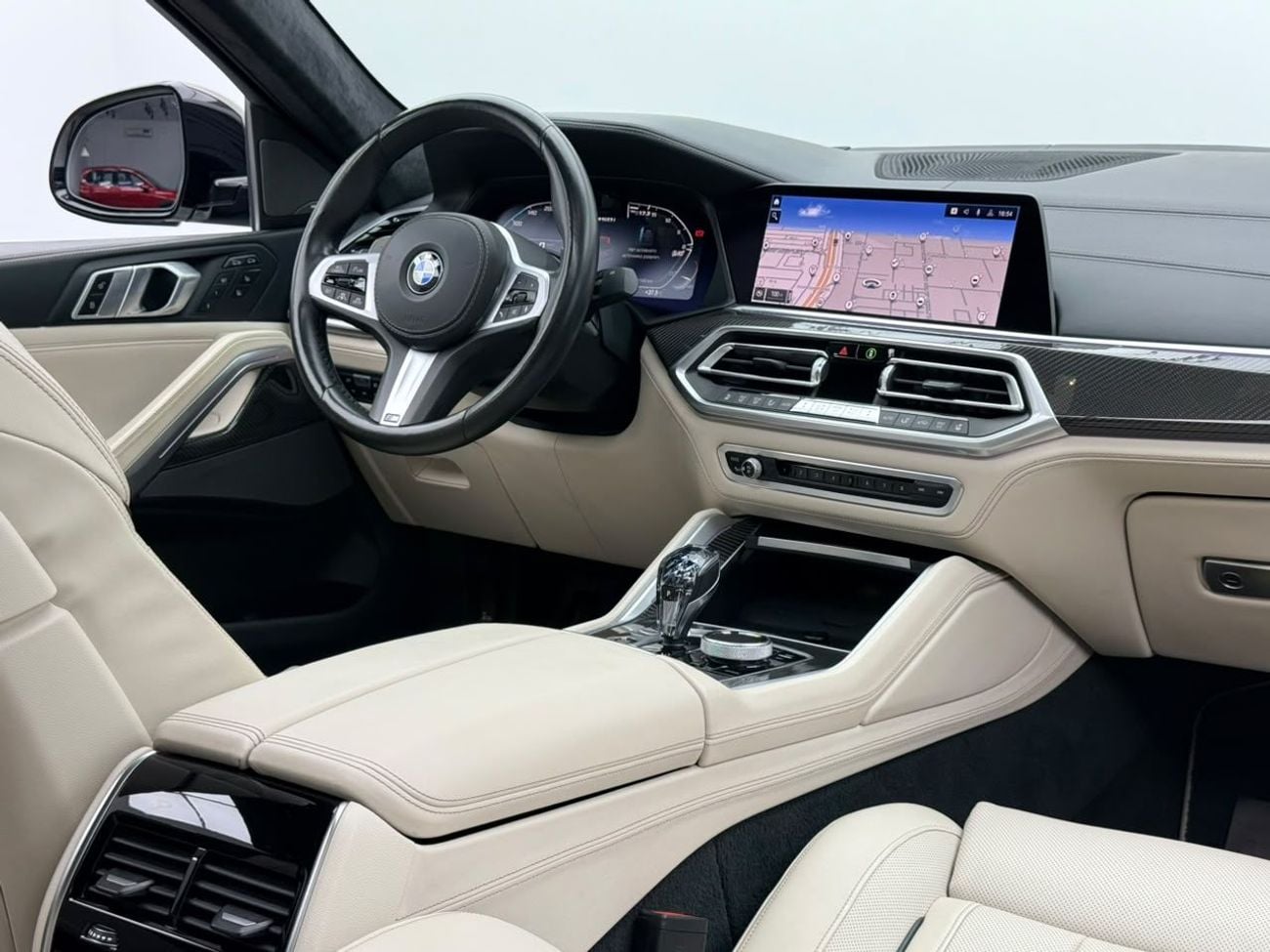 بي أم دبليو X6 M 50i بي إم دبليو X6 M50i موديل 2020، ضمان، سجل صيانة كامل لدى بي إم دبليو، كاملة المواصفات، حالة ممتازة،