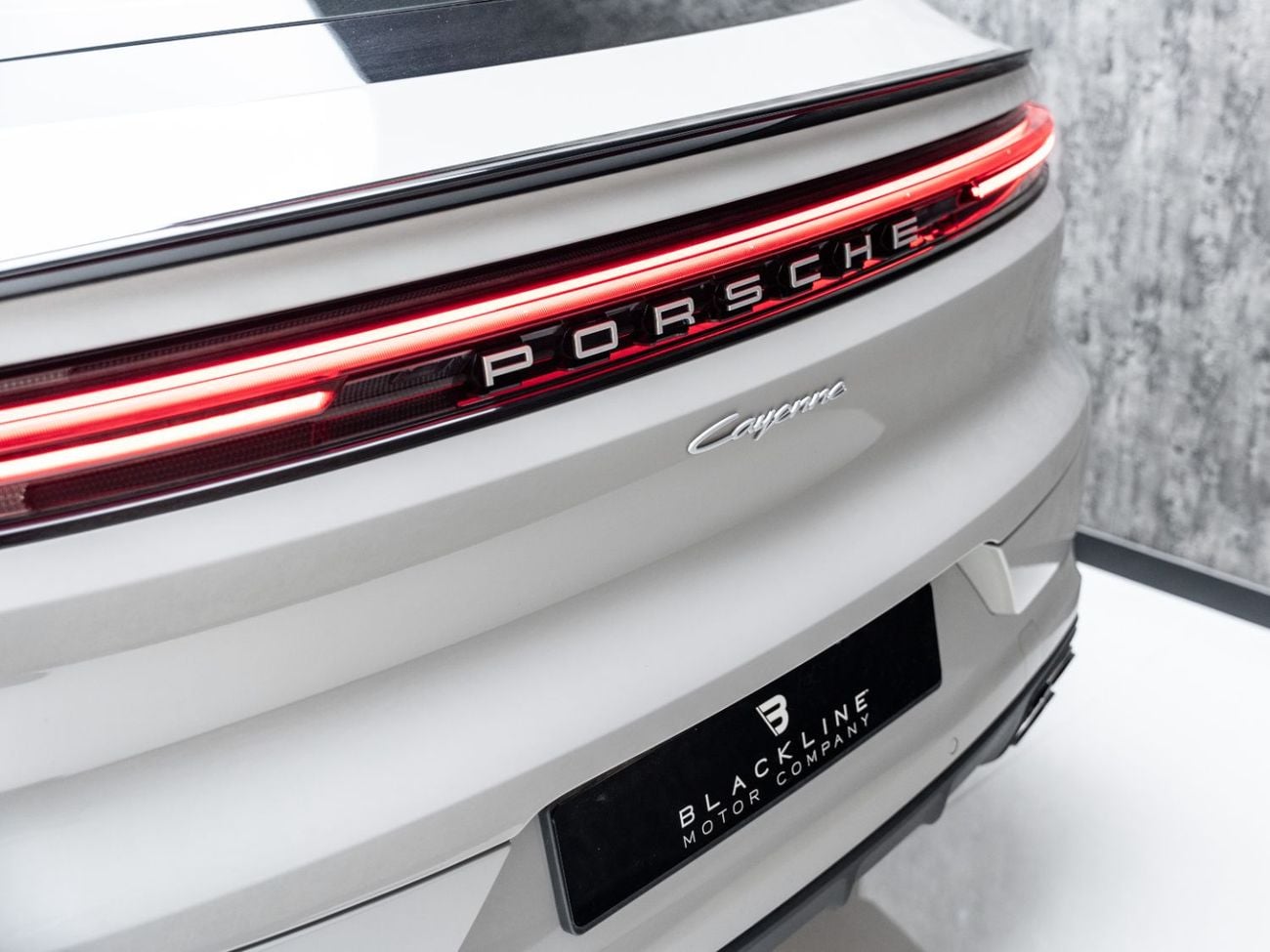 Porsche Cayenne STANDARD COUPE