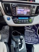 Toyota RAV4 XLE RAV4 XLE HV 4X4