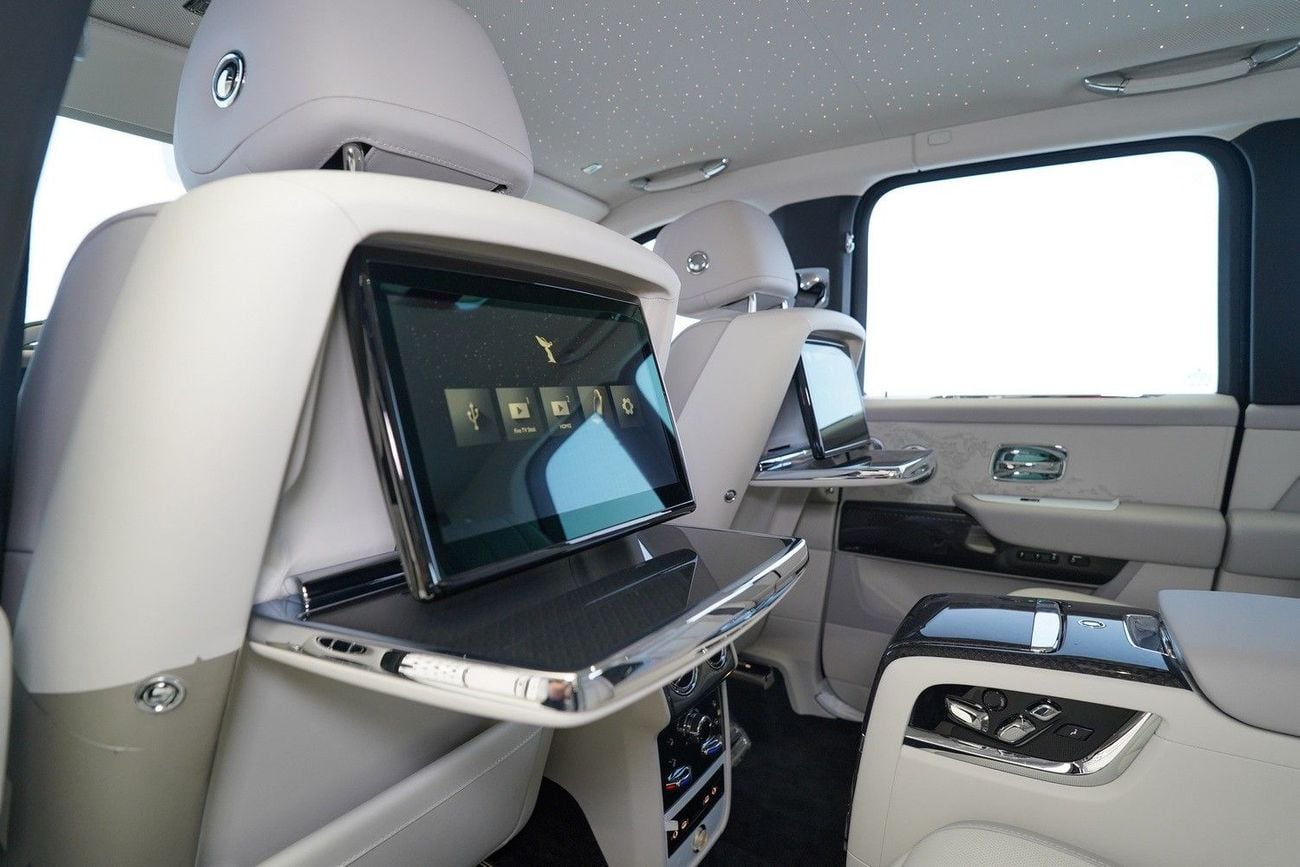 Rolls Royce Cullinan BLACK BADGE CULLINAN DUALITY SEATS