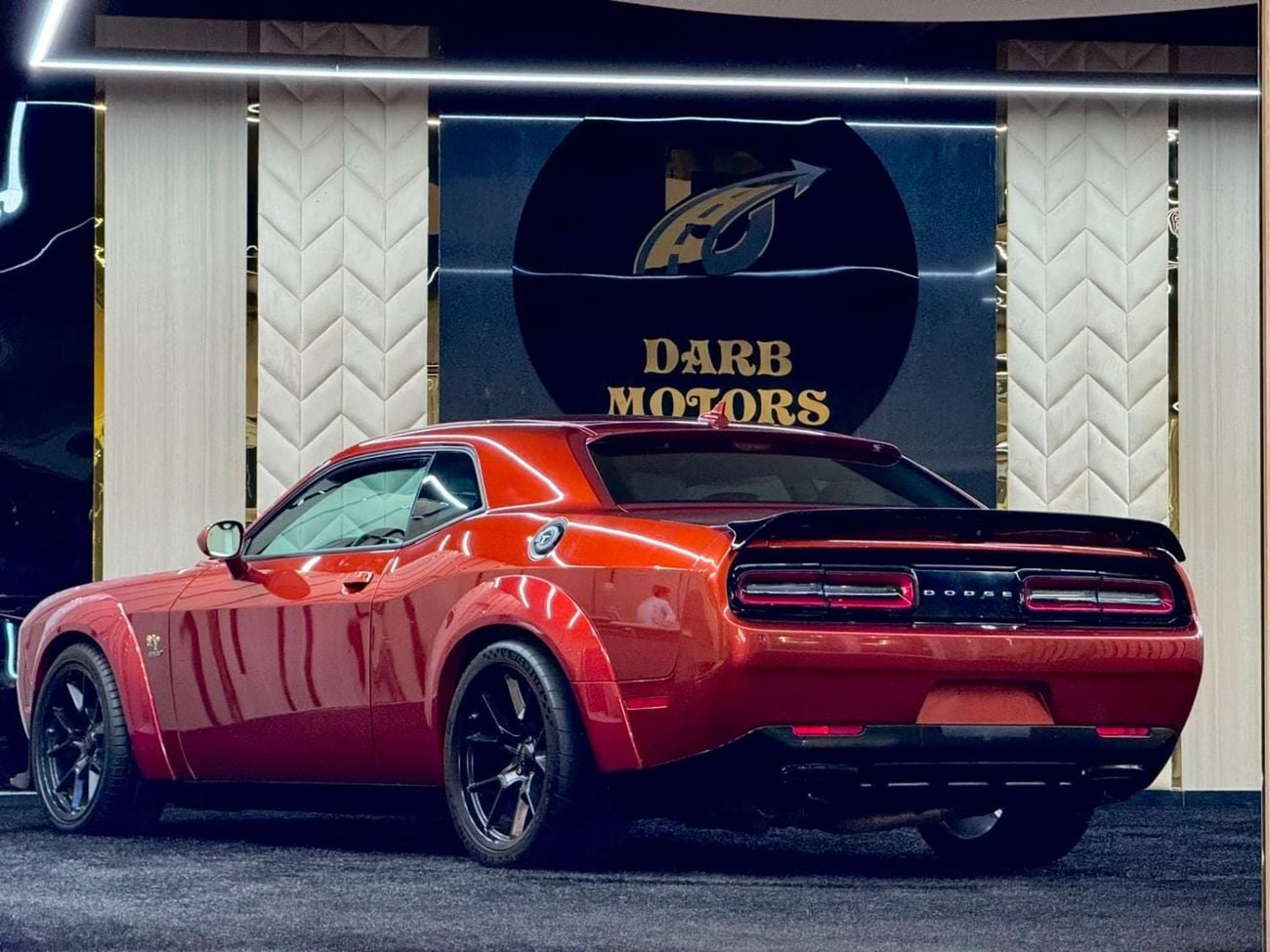 Dodge Challenger RT SCAT PACK WIDE BODY