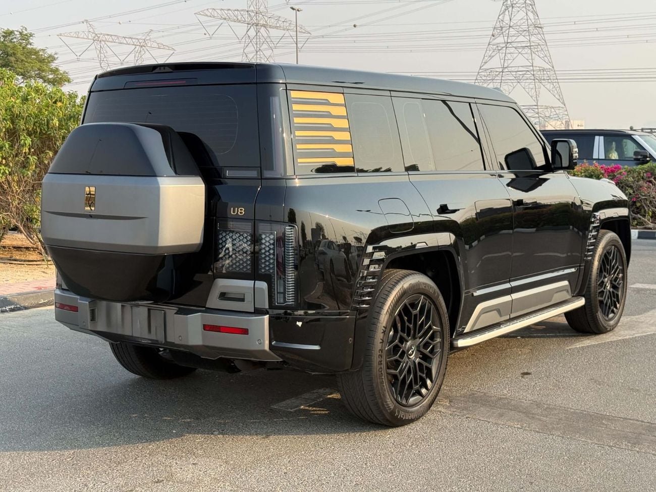 يانغوانغ U8 ستاندارد U8 مواصفات صينية، كيلومترات أقل، أنيق ونظيف