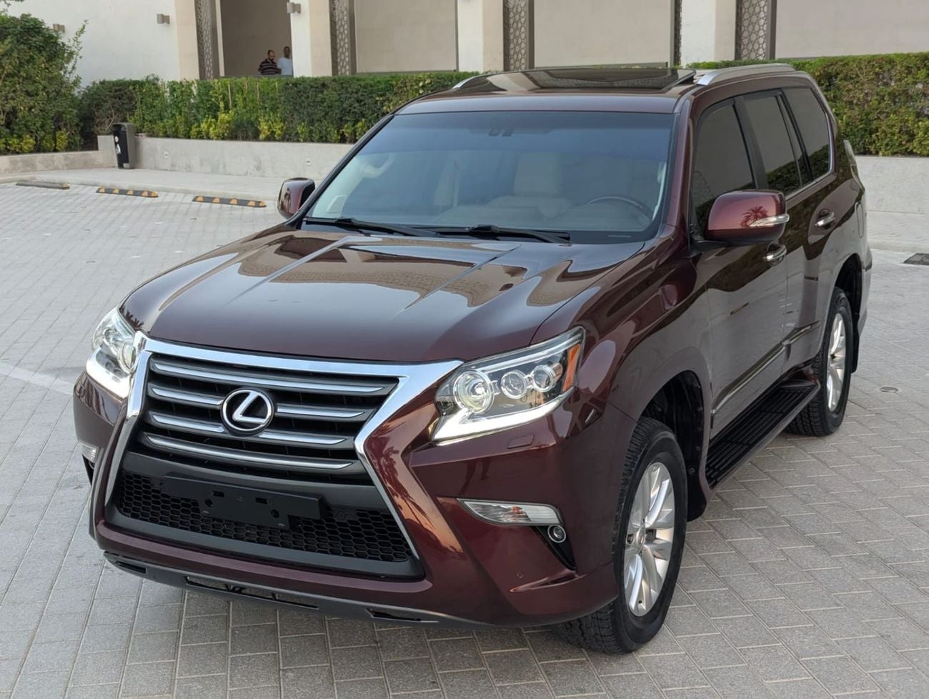 لكزس GX 460 PREMIER مواصفات خليجية، محرك V6، حالة داخلية وخارجية ممتازة