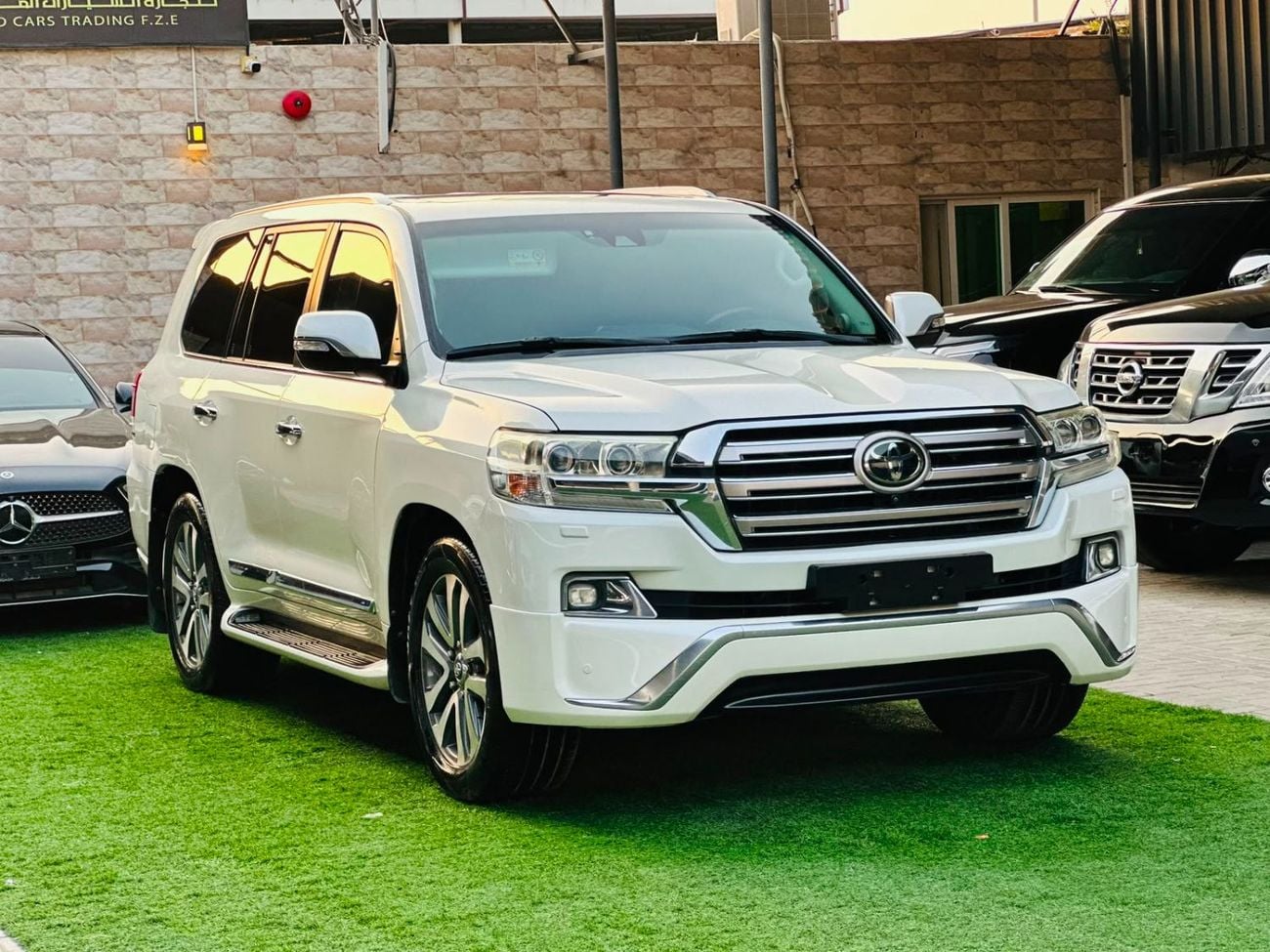 Toyota Land Cruiser VXR