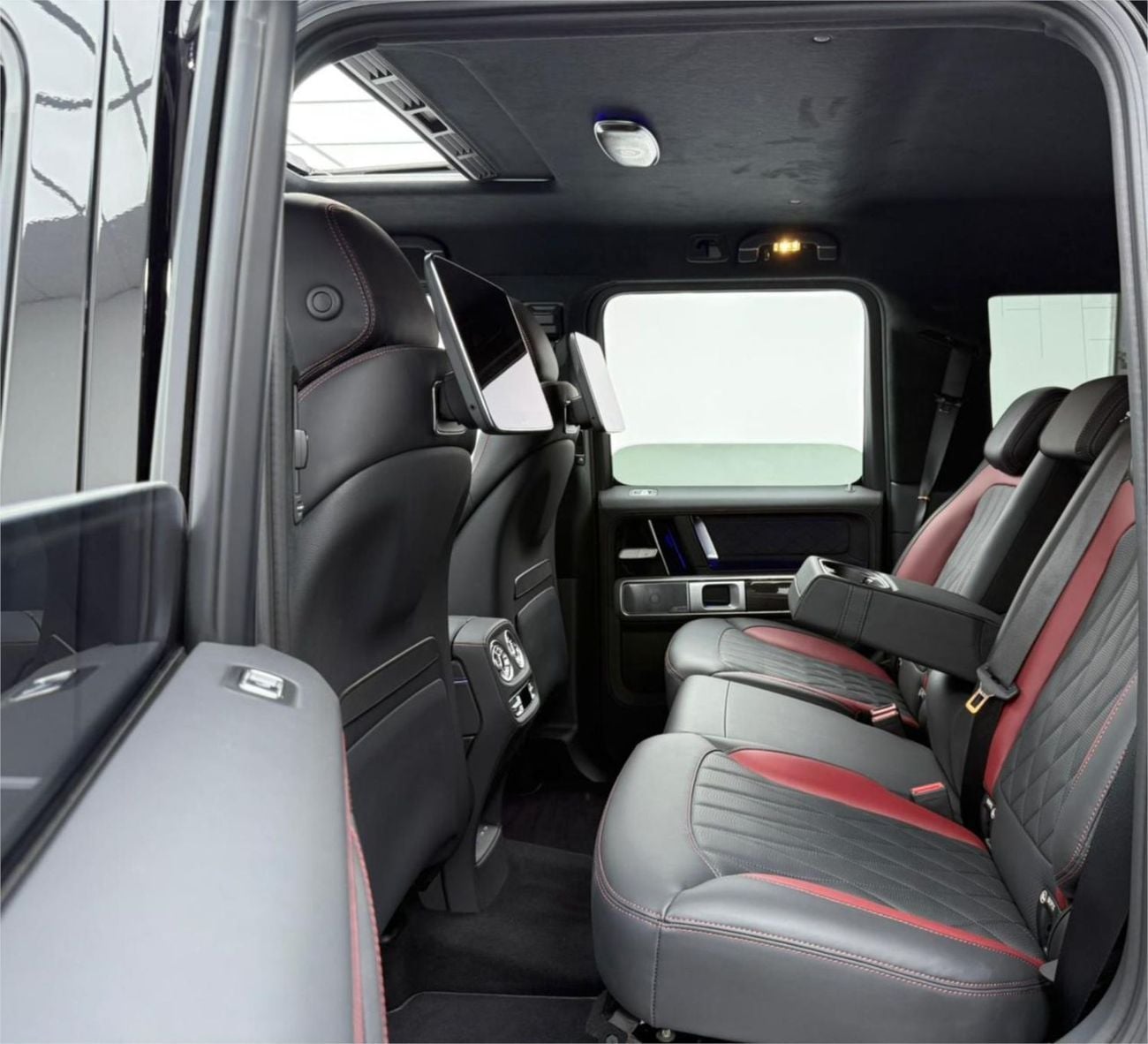 مرسيدس بنز G 63 AMG ستاندارد 2025 Mercedes-AMG G63, Agency Warranty+Full Service History, GCC
