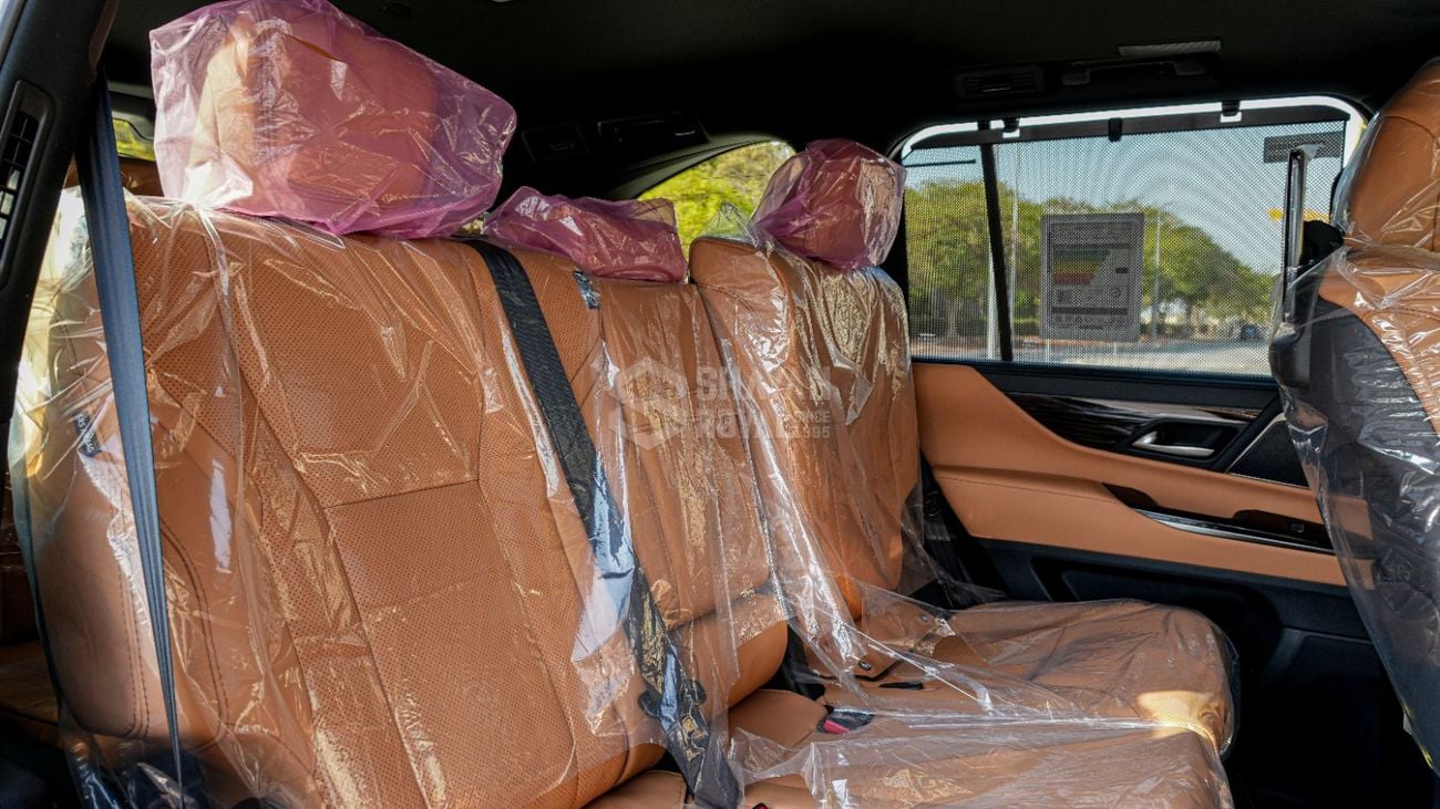 لكزس LX 700h SIGNATURE 3.5L TT HEV | AUTO PARKING | MARK LEVINSON | 7 SEATER AT 4WD 2026MY