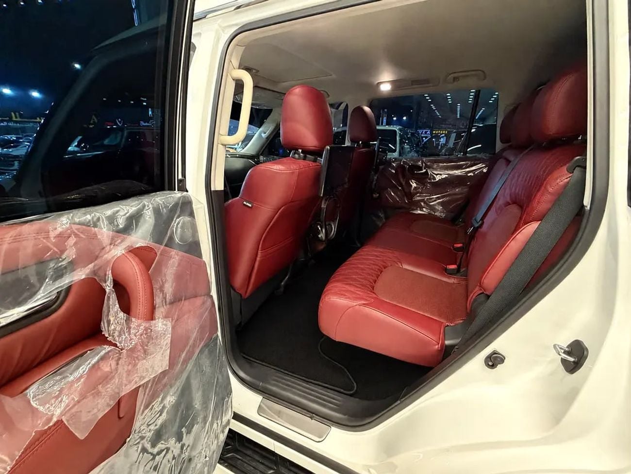 نيسان باترول LE بلاتينيوم سيتي PLATINUM LE-V8 – MODEL