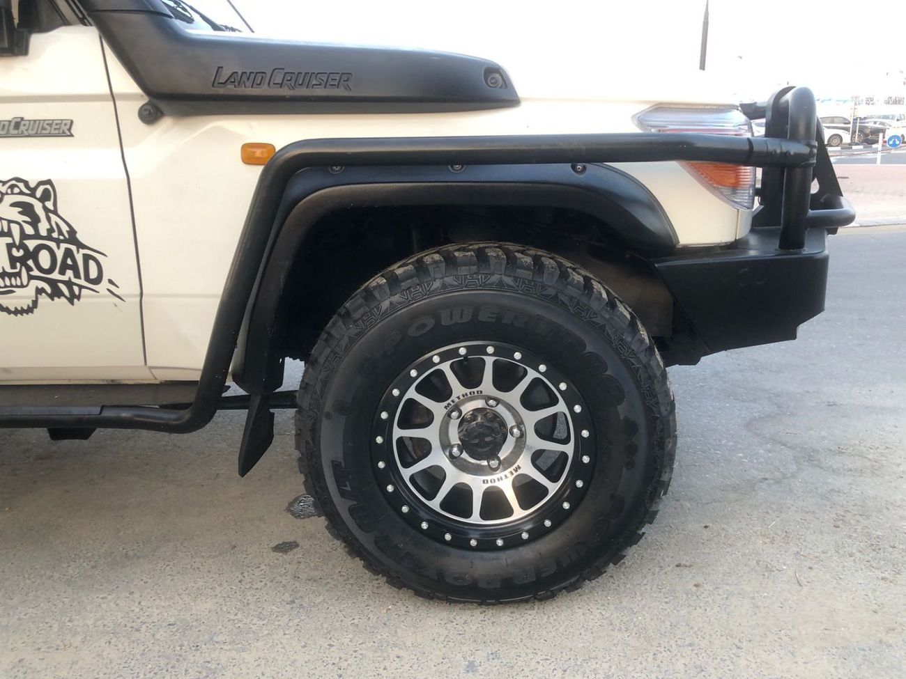Toyota Land Cruiser 70 LC79 LX LC76 LHD 1VD-FTV 4.5L V8 Diesel Engine Manual Gear 4WD 7 Seats 5 Doors